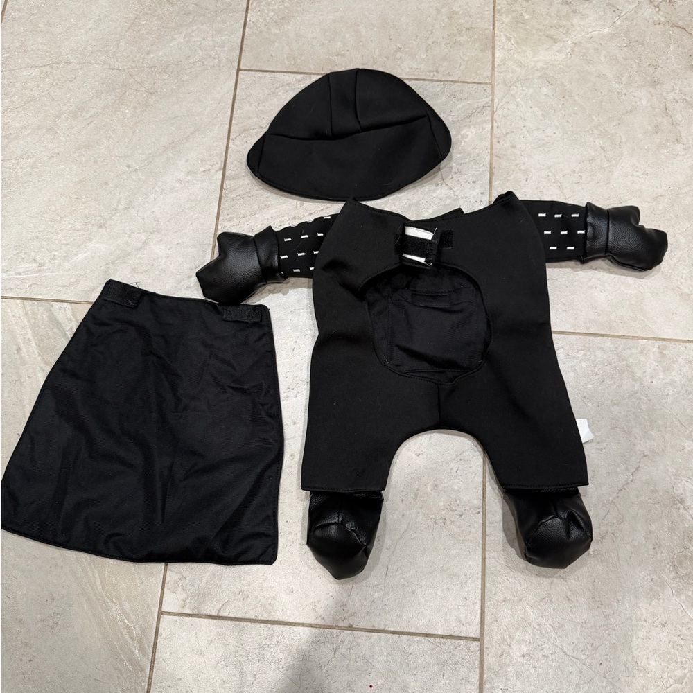 Star Wars Black Darth Vader Dog costume with Cape - Picture 4 of 6